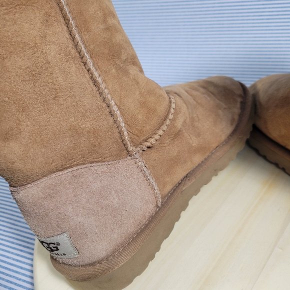 UGG Chestnut Brown Bailey Short Button Boots 5803 Women's Size 5 - Picture 11 of 11